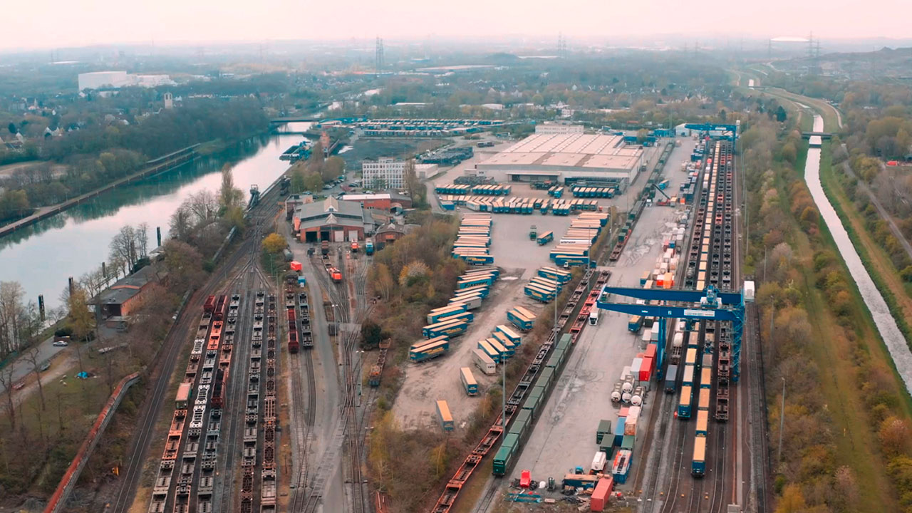 Storage area for logistic container Birds eye view of a big storage area for logistic container in Herne.